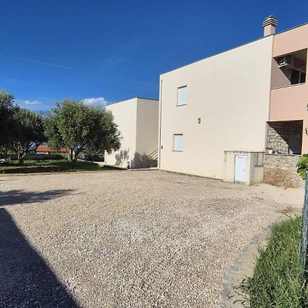 Apartman Petar Ražanac المظهر الخارجي الصورة