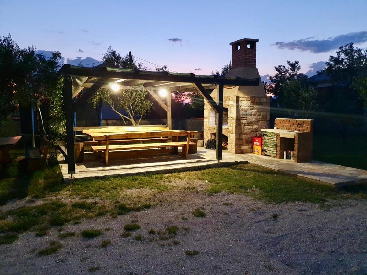 Apartman Petar Ražanac المظهر الخارجي الصورة